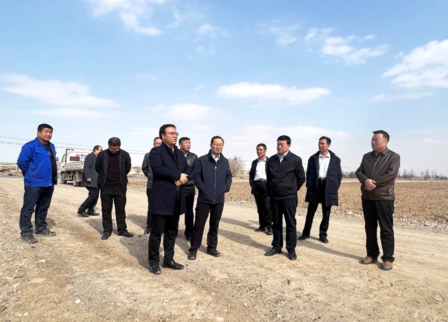 振興種業(yè)在行動,敦煌種業(yè)牽手奧凱種機、大禹節(jié)水現(xiàn)場對接推進千畝智慧種業(yè)示范園區(qū)建設項目