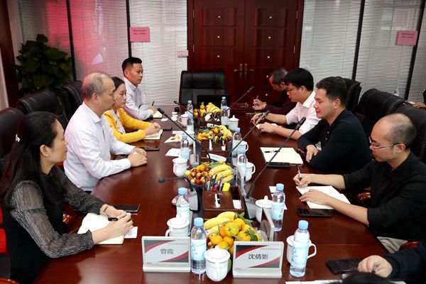 中小企業(yè)擔保與萬融小貸簽署《戰(zhàn)略合作框架協議》